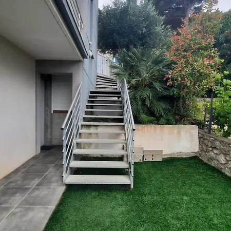 Сasa de vacaciones La Maison De La Falaise *