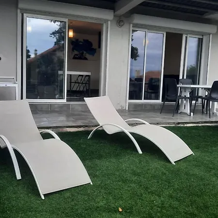Сasa de vacaciones La Maison De La Falaise *